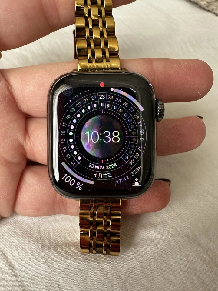 Apple Watch Séries 9 41mm Acier Inoxydable - Photo 1/4