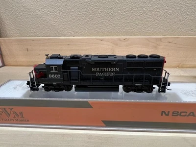 Fox Valley N Scale GP60 Southern Pacific SP #9607  w/ DCC NO SOUND - Image 1 of 4