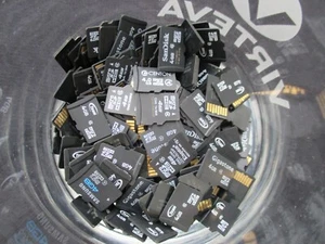 Lot of 20 Mixed Brand 4GB MICRO SD Memory Card's and 1 adapter used tested - Picture 1 of 2