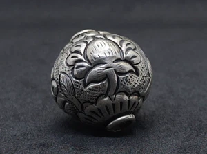 Vintage Tibetisch Silber Ton Stränge Perlen Rund Form Blumenmuster Schmuck - Bild 1 von 13