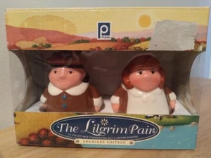 Publix Thanksgiving Pilgrim Salz & Pfefferstreuer Set = Little Pilgrims Premiere - Bild 1 von 1