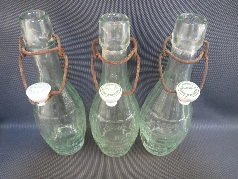 Lot de 3 bouteilles anciennes de limonade SODA G. BRUNIERE Isère old bottles - Photo 1/1