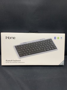 iHome Wireless Bluetooth Keyboard with Numeric Keypad Universal Silver / Black