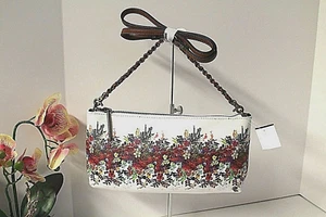 Elliott Lucca Demi Clutch Convertible Crossbody 3 in 1 Purse White Floral NWT - Picture 1 of 7