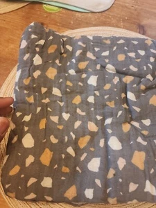 Timeless Terrazzo - Rorro Swaddle Blanket - Terrazzo Print - 100% Cotton Muslin - Picture 1 of 3