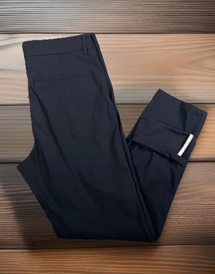 Pantalón Lululemon Commission Slim *Warpstreme 28" Hombres 31 Negro Elastizado Absorbente-USADO EN EXCELENTE ESTADO Foto 1 de 4