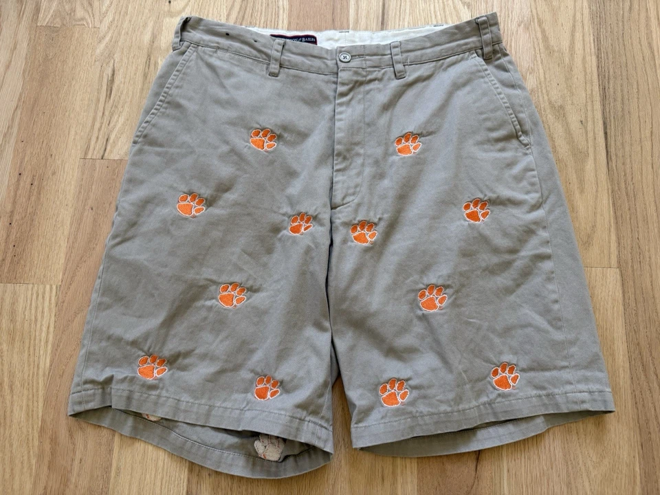 Pantalones Cortos Pennington & Bailes CLEMSON Tigers Stadium Beige PARA HOMBRES 34 Foto 1 de 4