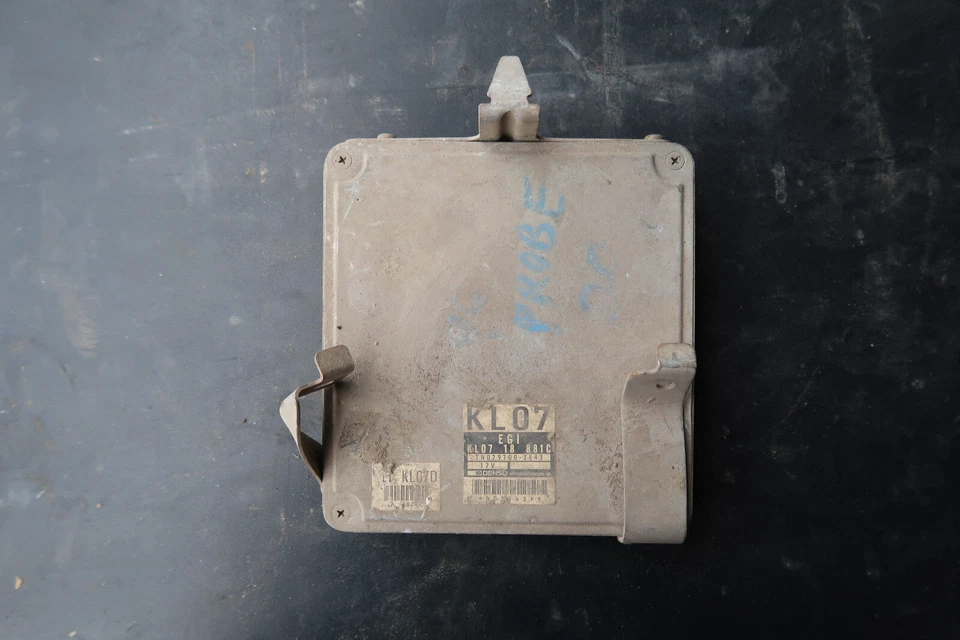 Ford Probe Mazda 626 MX6 1993 ordenador motor ECM (A69) kl07 18 881c Foto 1 de 1