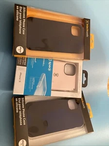 étui téléphone portable iPhone 11 - Photo 1 sur 6