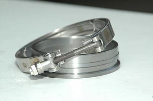 Holset HE351VE Billete Acero Turbo Brida de Escape y Abrazadera 6.7 Dodge Cummins 24V - Imagen 1 de 2