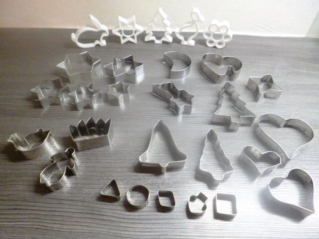 Ausstechförmchen Plätzchen-Keks Ausstecher über 20 Stück Weihnachten Kekse backe - Bild 1 von 1