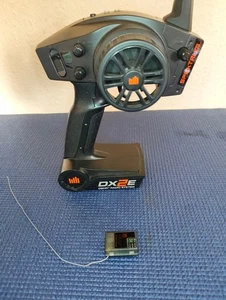 Spektrum DX2E 2.4ghz radio set with receiver - Picture 1 of 8