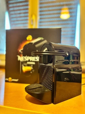 macchina nespresso inissia - Immagine 1 di 3