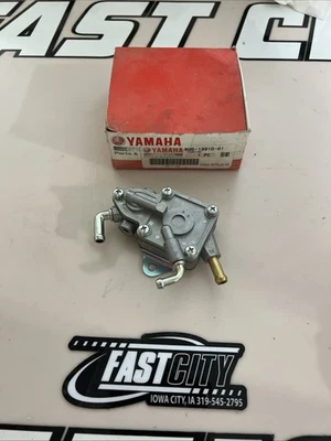 Bomba de combustible actualizada genuina Yamaha Rhino 660 450 5UG-13910-01-00 SXS UTV nuevo de fábrica Foto 1 de 2