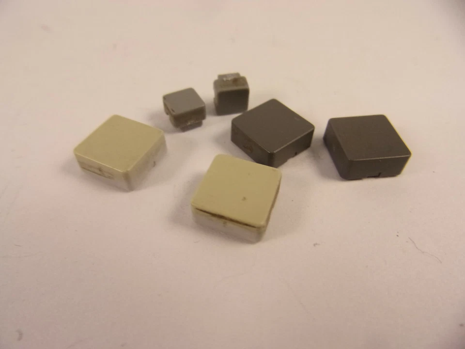 Tascam TM-D8000 push buttons (pack of 2) S1471+ - Image 1 of 1