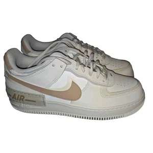 Nike Damen Air Force 1 Shadow Sneaker LB3 Sail/Hemp/Fossil CI0919 Größe US:10 - Bild 1 von 6
