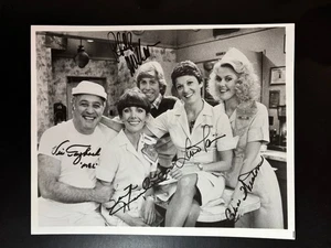 Alice Cast signed 8x10 Foto x5 McKeon Tayback Howland Lavin Weston Autogramm  - Bild 1 von 1