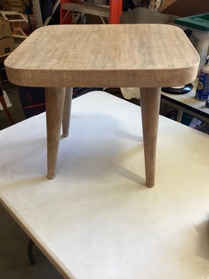 Vintage Wood Side/Accent Table 16” Tall 18” x 15” Signed.  Beige Tone - Image 1 of 4