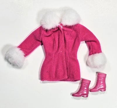 Barbie Fashion Avenue Boutique #14980 Pink Ski Jacket w White Fur & Boots  - Image 1 of 4