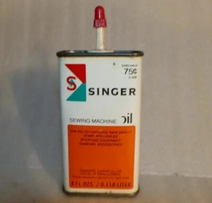 Vintage 4 oz Singer Sewing Machine Oil Can #489520 Lubricating Oil 75 Cents - Picture 1 of 7