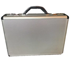 RoadPro SPC-931R 17.5 Aluminum Combination Briefcase - Silver - Picture 1 of 9
