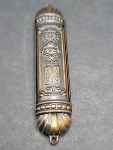 Astucci Mezuzah stampati fustellati anni 50/60, VEDI FOTO. - Foto 1 di 8