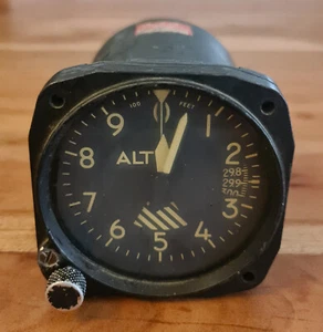 Militär Flugzeug HÖHENMESSER DRUCKMESSER Anzeige Instrument Düsenjäger - Bild 1 von 5