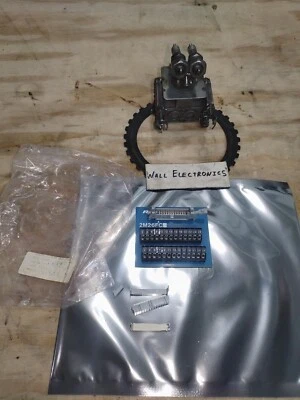 RDI 2M26FC Terminal Block Circuit Board =Scratch/Dent= - Image 1 of 4