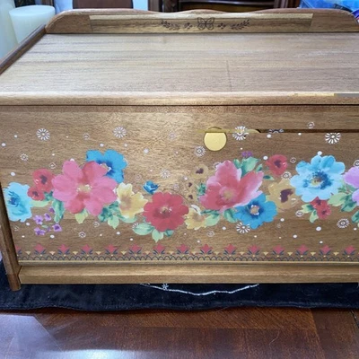 Pioneer Woman Breezy Blossom богемное цветочное акациевое дерево хлебница легкая - Изображение 1 из 4