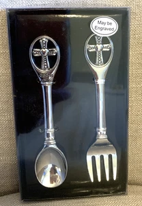Gottes Kind Baby Junge oder Mädchen Löffel und Gabel Set Metallkreuz - Bild 1 von 4