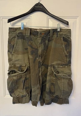 American Eagle Shorts Mens 33” Cargo Camo Type AE3 Grunge Work Distressed * - Image 1 of 4