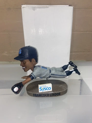 2017 LAKE COUNTY CAPTAINS FRANCISCO LINDOR "DIVING CATCH" SGA BOBBLEHEAD Cover