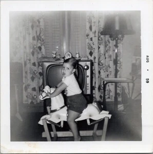 1959 Photo Kid Old Tv Hobby Horse Snap Shot - Picture 1 of 2
