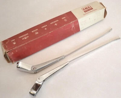 NOS 1959 Ford Fairlane Galaxie Left & Right Windshield Wiper Arms, 1959 Edsel - Image 1 of 4