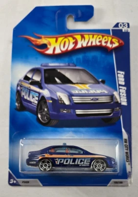 2009 Hot Wheels #109 HW City Works 3/10 FORD FUSION Police Blue Variant - Image 1 of 4
