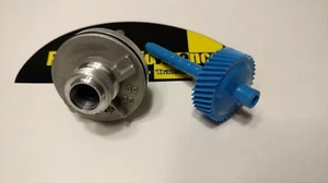 TH400 38 Tooth Speedometer Gear & Matching Speedometer Gear Housing - Picture 1 of 1