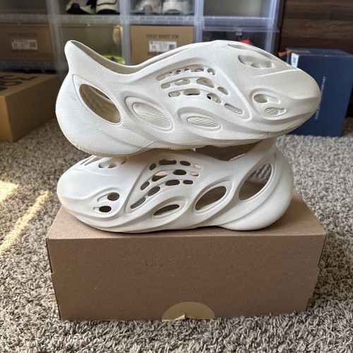 Yeezy Foam Runner Sand Taglia 11