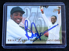 RARE - FUTERA - SIGNED BRIAN LARA 375 ACHIEVEMENT CARD + AUTHENTIC EMBOSS (SU05)