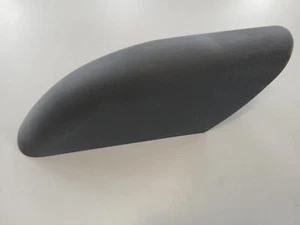 2004 MITSUBISHI ENDEAVOR PASSENGER REAR ROOF RACK END CAP MR987866 RH BACK - Foto 1 di 3