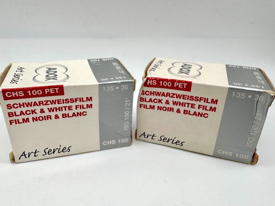 2 rollos de película impresa Adox 35 mm en blanco y negro CHS 100 Art Series 2012 - Frozen Foto 1 de 3