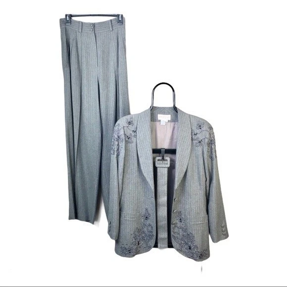 Raro Traje Vintage 3 Piezas Gris Pin Rayas Cuentas Talla 8 Pantalones Cinturón Blazer Lana Foto 1 de 4