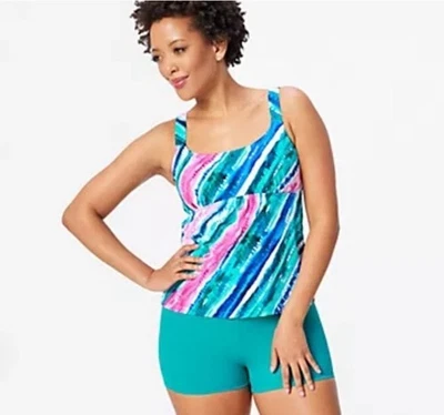 Conjunto Tankini Kim Gravel X Trajes de Baño Para Todas Las Mujeres 12 Cuello Redondo Bicicleta Pantalones Cortos Foto 1 de 4