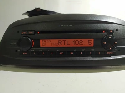 Autoradio FIAT PUNTO 188 CD - completa di codice - Immagine 1 di 4