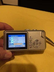 Panasonic Digital Camera  Lumix DMC-LS2 5.0MP Silver Tested Excellent Condition - Picture 1 of 10