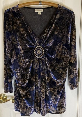 Women’s 1X Blue Black Velvet Burnout Ruched Top Embellished Center Medallion - Image 1 of 4