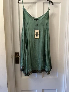 New Day Birger Et Mikkelsen Green 100% Silk Metal Bead & Embroidery Skirt,UK 12 - Picture 1 of 12