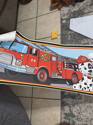 Banner de fiesta de feliz cumpleaños de bombero camión departamento de combate Bowen Foto 1 de 4