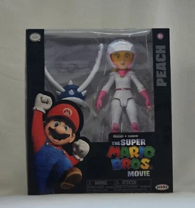The Super Mario Bros. Movie Princess Peach 5" Action Figure With Accessory - Picture 1 of 4