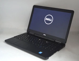 Dell Latitude E5540 - 15,4" - InteCore I5 - DEFEKT - Ersatzteile ! - Bild 1 von 9
