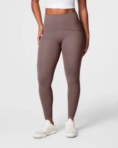 Full Length Leggings,Sweat-wicking, breathable, and quick drying - Picture 1 of 16
